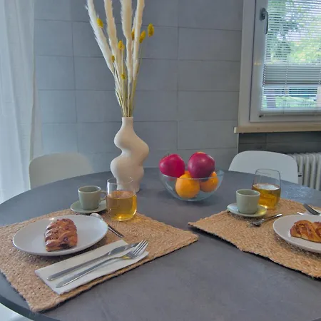 Atelier River Charm Near Adige, Center & Game