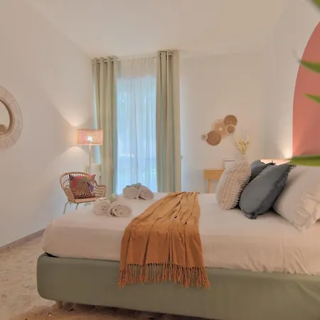Atelier River Charm Near Adige, Center & Game Apartamento
