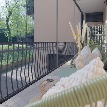 Atelier River Charm Near Adige, Center & Game דירה ורונה