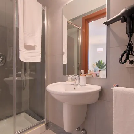 Apartamento Atelier River Charm Near Adige, Center & Game Verona