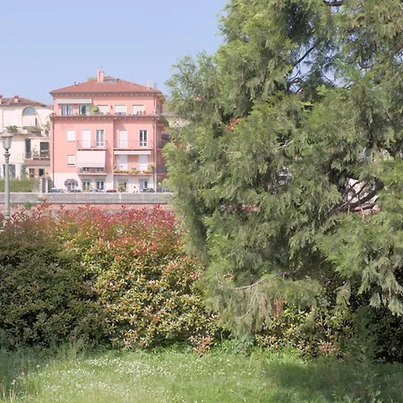 Atelier River Charm Near Adige, Center & Game דירה ורונה
